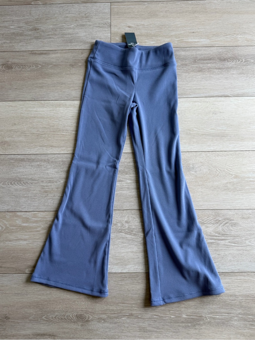 Abercrombie kids ribbed flare leggings girls size 9 / 10 short